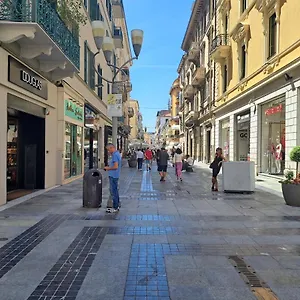 Larysa , San Remo Italie