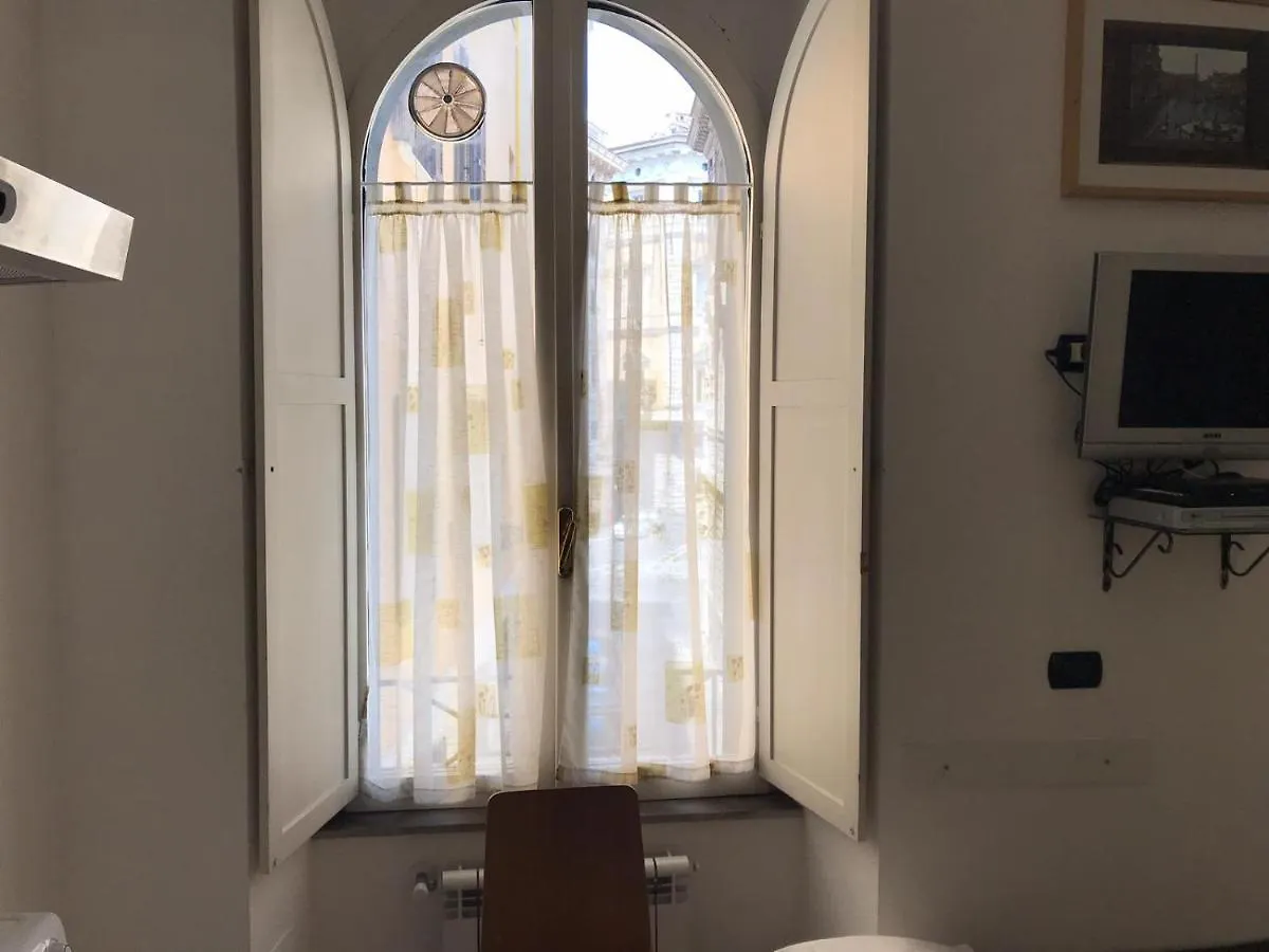 Apartment Casa Vacanze Little Queen Rome