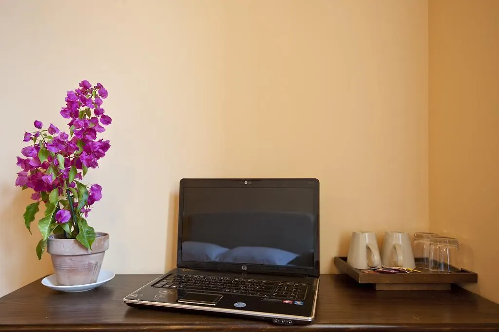 Apartment Casa Vacanze Little Queen Rome Italy