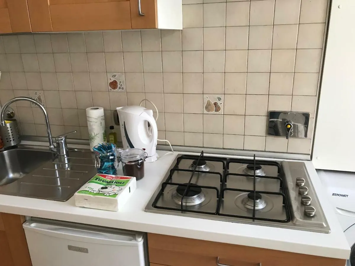 Casa Vacanze Little Queen Rome 0*,  Italy